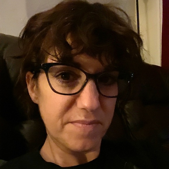 Meet your Posher, Michele - Picture 2 of 2